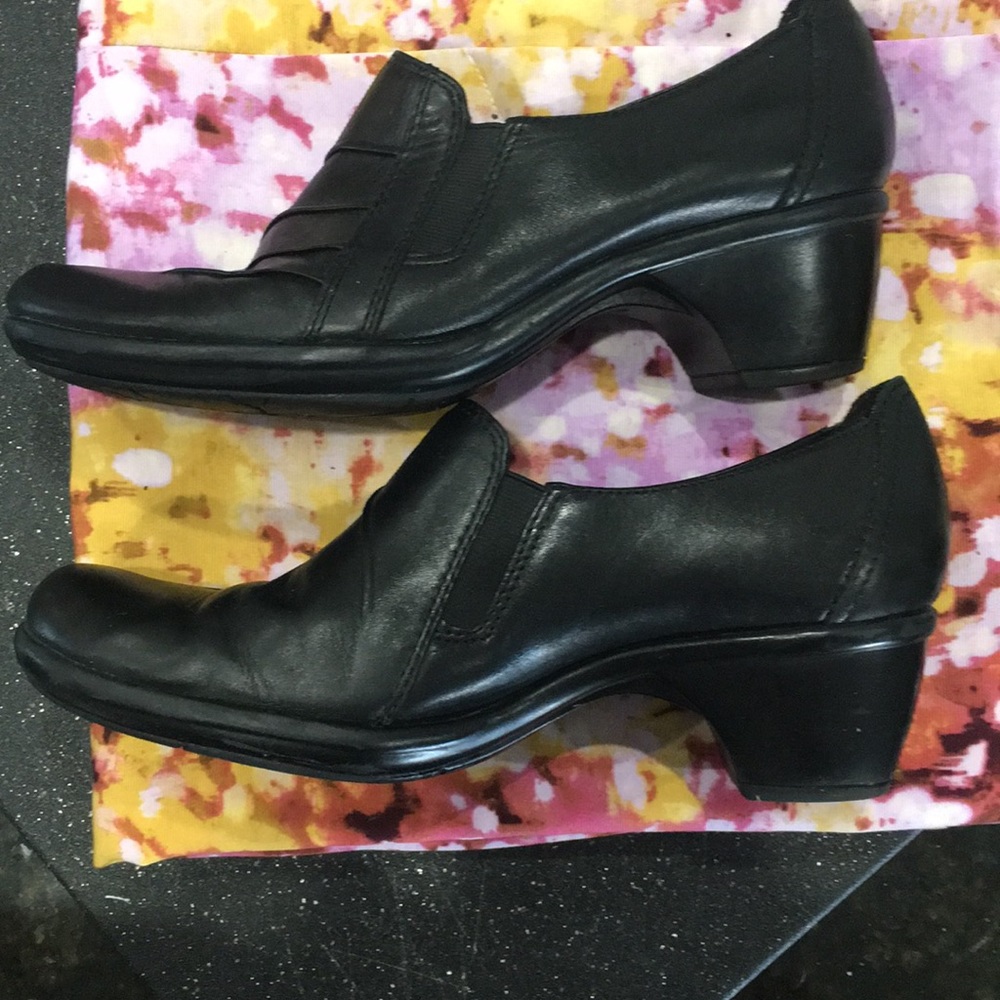 Clark’s slip on - Picture 4 of 7
